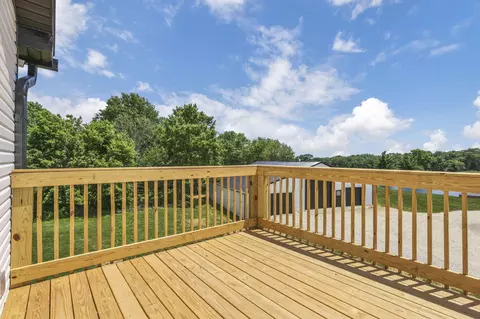 Exterior - 10123 Loop Rd, Etna, OH 43046 photo 5 of 18
