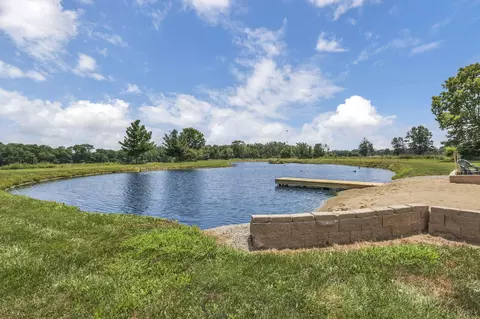 View/Area - 10123 Loop Rd, Etna, OH 43046 photo 1 of 7