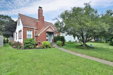 2909 Dresden St, Columbus, OH 43224