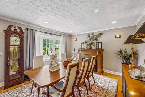 Dining - 657 Normandy Dr, Marion, OH 43302 photo 1 of 2