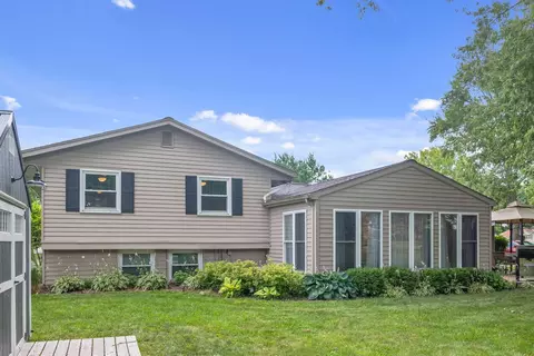 Exterior - 657 Normandy Dr, Marion, OH 43302 photo 4 of 8