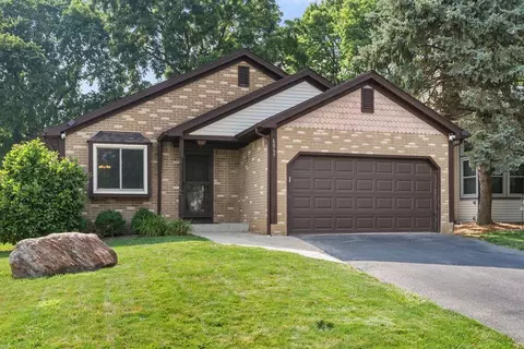 6069 Hildenboro Dr, Dublin, OH 43017