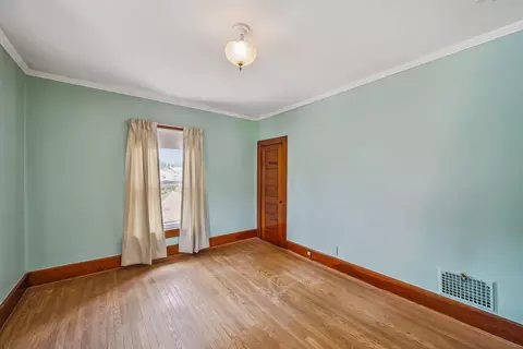 Bedroom - 126 Dix Ave, Marion, OH 43302 photo 6 of 6