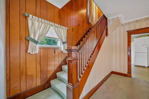 Entry Way - 126 Dix Ave, Marion, OH 43302 photo 1 of 1