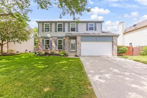 2416 Quail Meadow Dr, Grove City, OH 43123