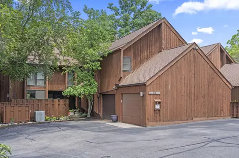 4968 Wintersong Ln #10, Westerville, OH 43081