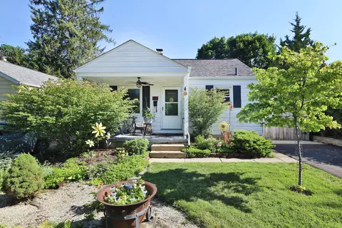 68 E Stanton Ave, Columbus, OH 43214