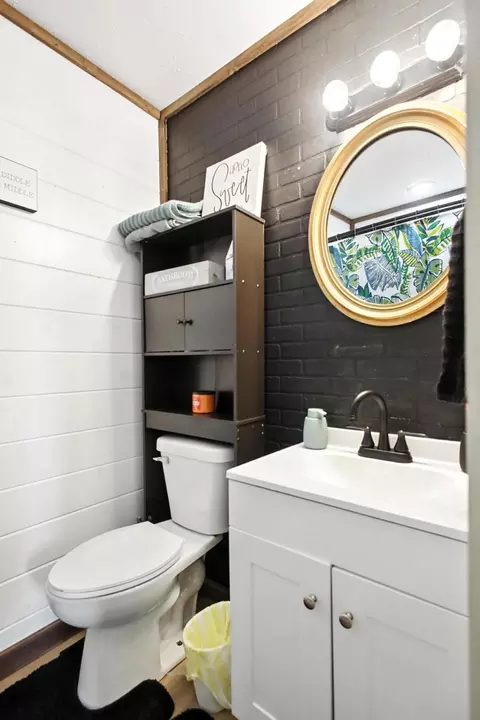 Bath - 3139 Woonsocket St, Springfield, OH 45503 photo 4 of 4