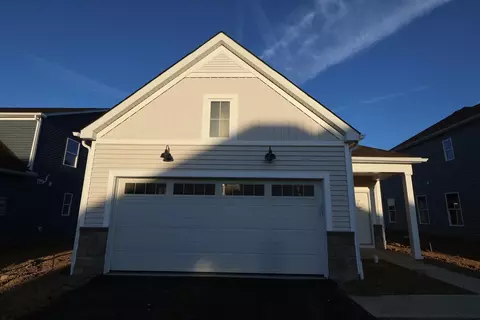 5470 Valleydale Rd, Powell, OH 43065