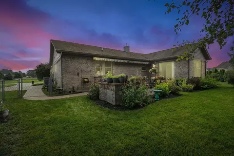 4109 Brookston Dr, Springfield, OH 45502 photo 2