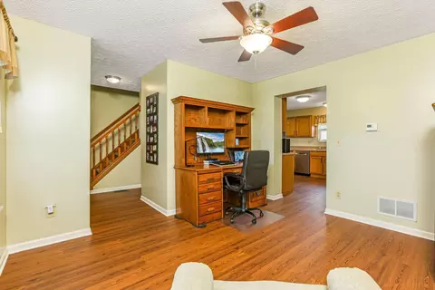 190 Sycamore Dr, Circleville, OH 43113 photo 8