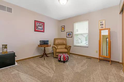 190 Sycamore Dr, Circleville, OH 43113 photo 24