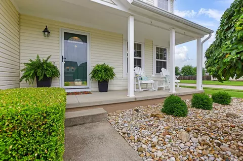 190 Sycamore Dr, Circleville, OH 43113 photo 4