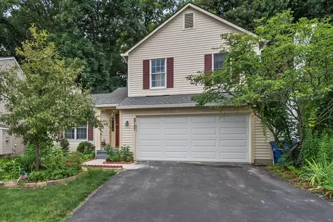 8747 Olenbrook Dr, Lewis Center, OH 43035