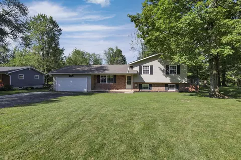 255 Riva Ridge Rd SW, Pataskala, OH 43062