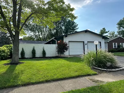 5761 Autumn Hill Ct, Columbus, OH 43235