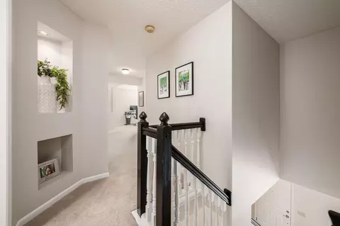 Entry Way - 5685 Dublinshire Dr, Dublin, OH 43017 photo 3 of 4