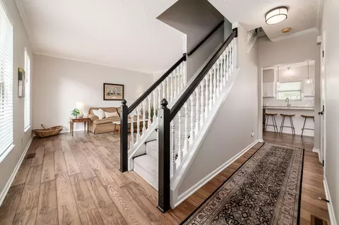 Entry Way - 5685 Dublinshire Dr, Dublin, OH 43017 photo 1 of 4