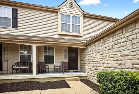 5405 Coral Berry Dr #67C, Columbus, OH 43235