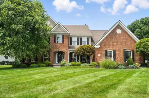 5720 Medallion Dr W, Westerville, OH 43082