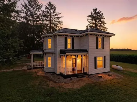 2191 Barnes Rd, Centerburg, OH 43011