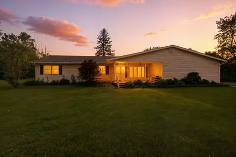 7673 Opossum Run Rd, London, OH 43140