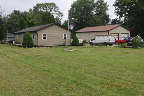 13550 Laurel Rd NE, Thornville, OH 43076
