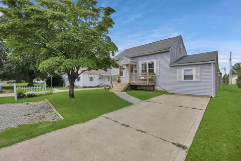 954 Woodlawn Ave, Newark, OH 43055