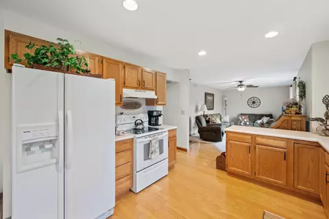 Kitchen - 400 Stone Gate Dr, Kenton, OH 43326 photo 2 of 4