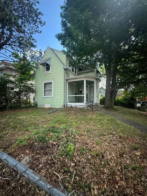 2242 Indiana Ave, Columbus, OH 43202