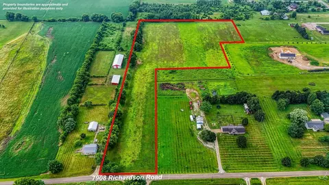 7908 Richardson Rd, Groveport, OH 43125