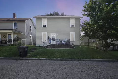 122 S Cedar Ave, Lancaster, OH 43130