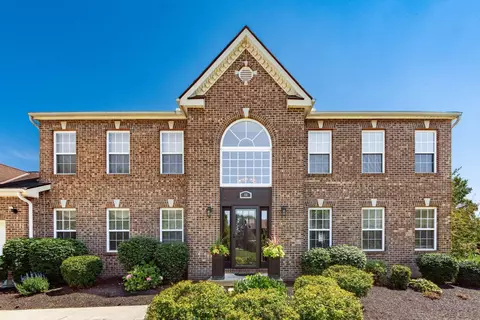 48 Heathermere Dr, Galena, OH 43021