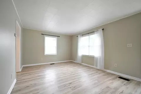1715 Summit St, Springfield, OH 45503 photo 7