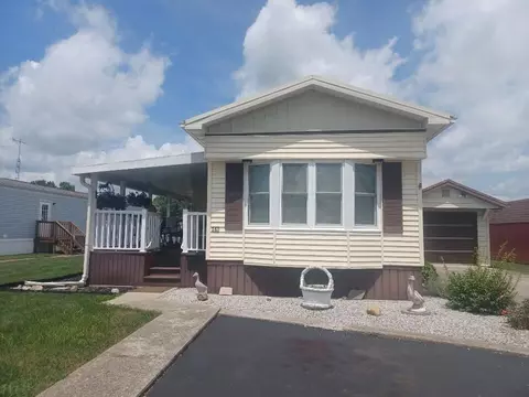 3200 Smeltzer Rd #48, Marion, OH 43302