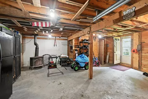 105 Washington St, Willard, OH 44890 photo 28