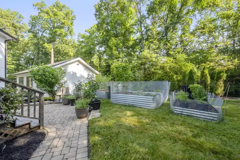Exterior - 7356 Macbeth Dr, Dublin, OH 43016 photo 16 of 20