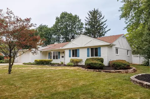 1670 Sussex Ct, Columbus, OH 43220