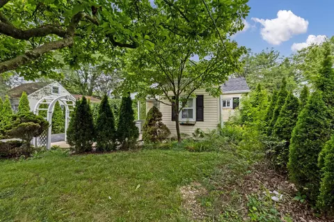3251 Karl Rd, Columbus, OH 43224