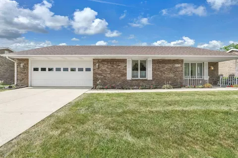 390 Bishop Dr, London, OH 43140