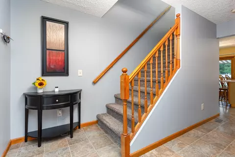 325 Chatham Rd, Circleville, OH 43113 photo 4