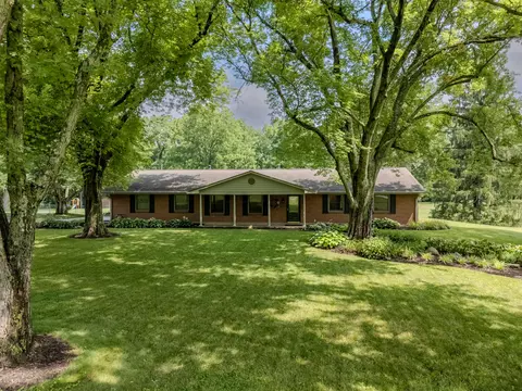 Exterior - 2205 E Centerville Station Rd, Centerville, OH 45459 photo 3 of 15