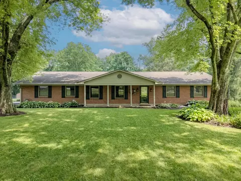 Exterior - 2205 E Centerville Station Rd, Centerville, OH 45459 photo 2 of 15