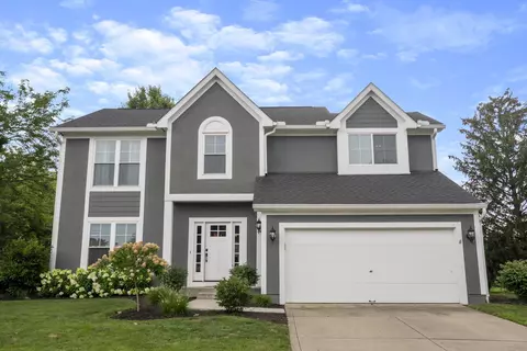 2651 Hoover Crossing Way, Grove City, OH 43123