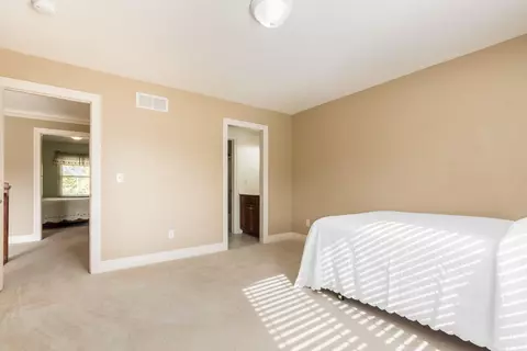 Bedroom - 2540 Silverleaf Dr, Powell, OH 43065 photo 7 of 9