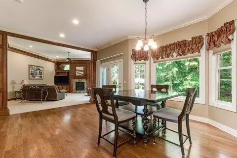 Dining - 2540 Silverleaf Dr, Powell, OH 43065 photo 3 of 4