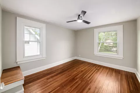 219 E Como Ave, Columbus, OH 43202 photo 17