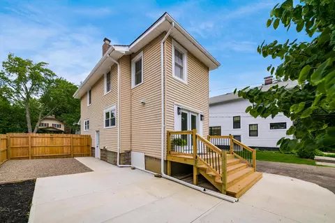 219 E Como Ave, Columbus, OH 43202 photo 28