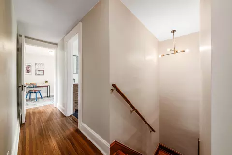 219 E Como Ave, Columbus, OH 43202 photo 14