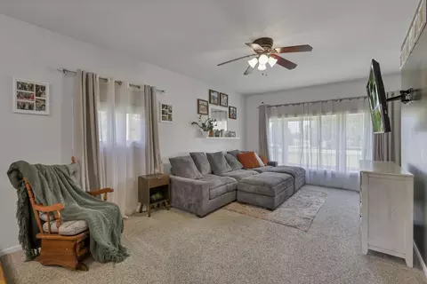 285 Heath Rd, Heath, OH 43056 photo 12